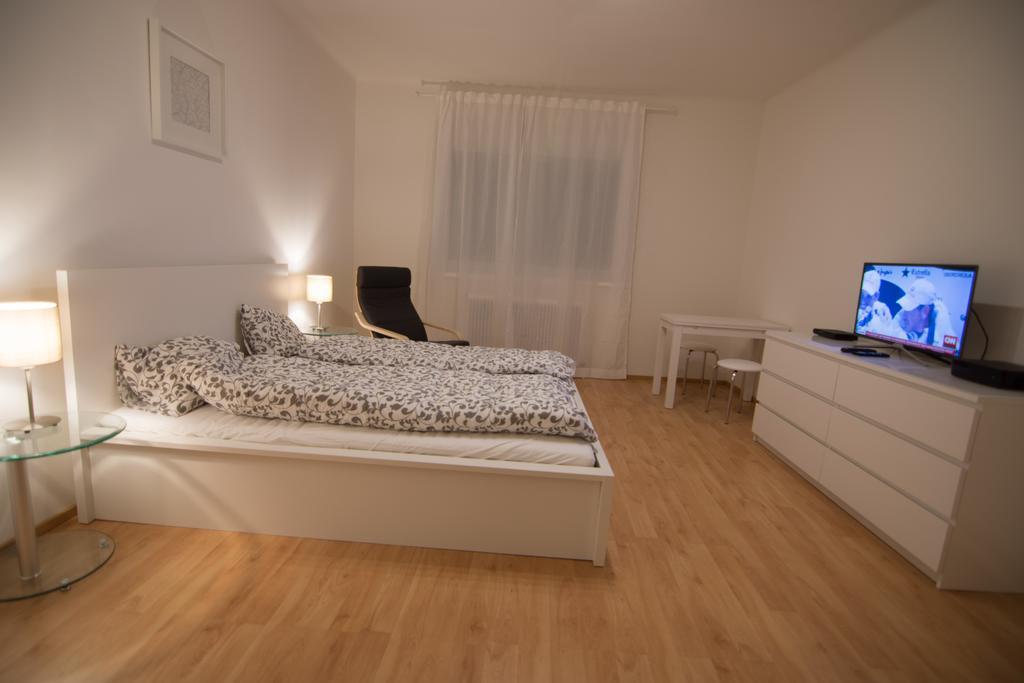 Modern Apartment At Rathaus فيينا المظهر الخارجي الصورة